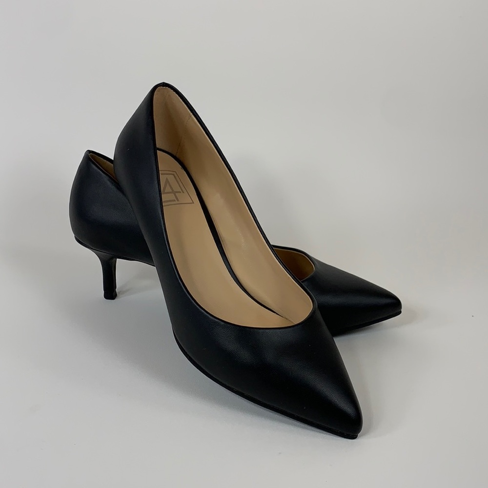 L4L Lust 4 Life Kitten Pumps Pointy Heels, Black, Size 6